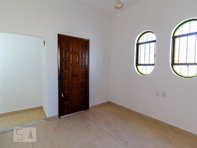 Casa aluguel em Região Geográfica Imediata de Uberlândia, Oliveira Fortes