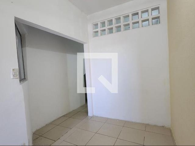 Casa aluguel em Região Geográfica Imediata de Salvador, Região Metropolitana de Salvador