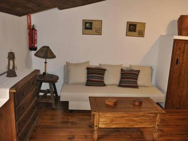 Casa en alquiler en Ayódar