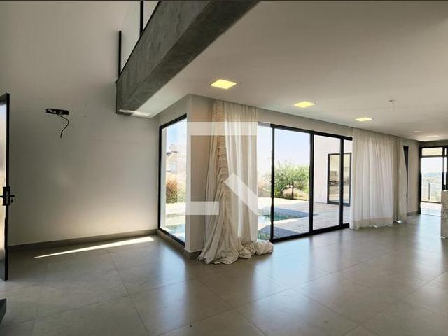 Casa aluguel em Jundiaí