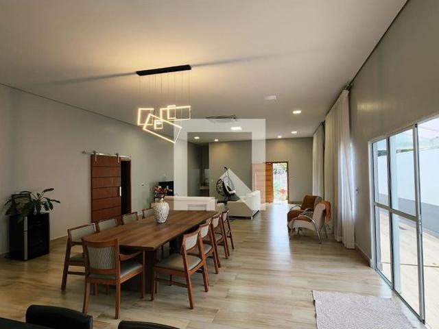 Casa aluguel em Região Imediata de Jundiaí, Jundiaí