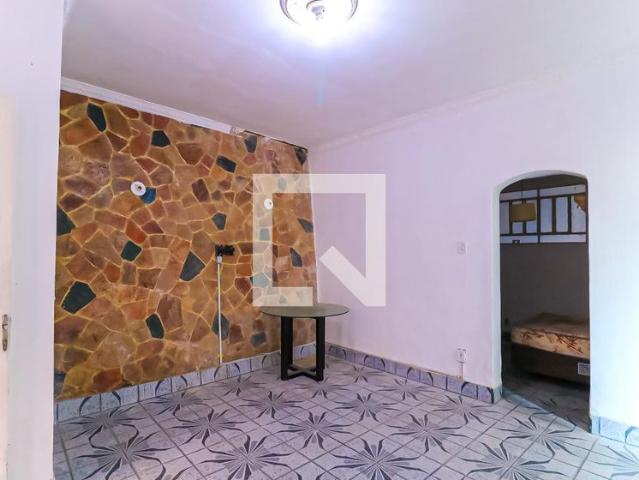 Casa aluguel em Região Geográfica Imediata do Rio de Janeiro, Região Metropolitana do Rio de Janeiro