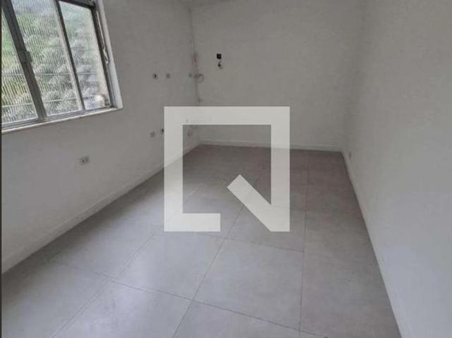 Casa aluguel em Região Geográfica Imediata do Rio de Janeiro, Região Metropolitana do Rio de Janeiro