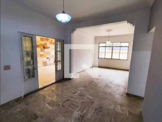 Casa aluguel em Região Geográfica Imediata do Rio de Janeiro, Região Metropolitana do Rio de Janeiro