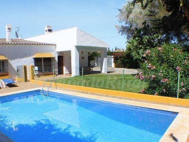 Casa en alquiler en Conil De La Frontera