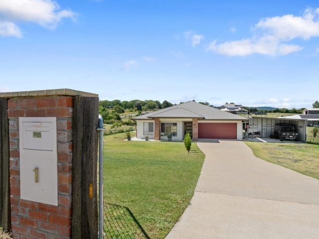 Cottage for sale in Regency Downs, Queensland
