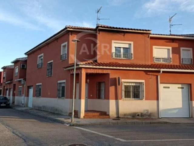 Casa en venta en Miguel Esteban, Castilla-La Mancha