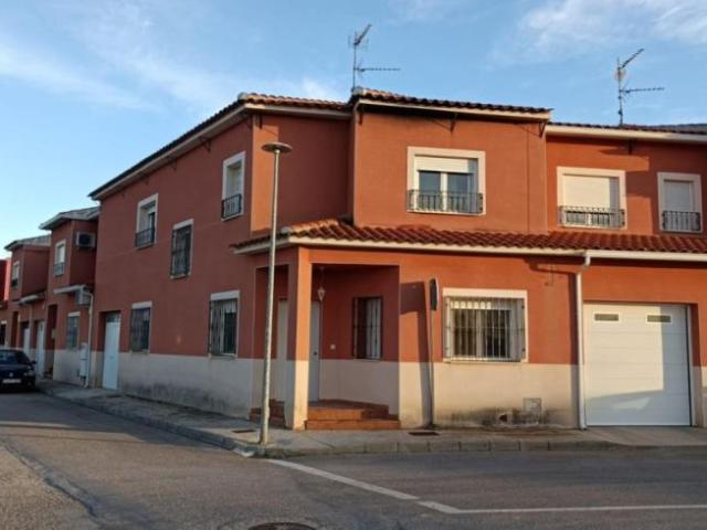 Casa en venta en Miguel Esteban, Castilla-La Mancha