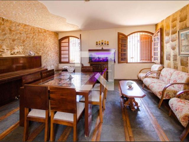Casa venda em Região Geográfica Imediata de Belo Horizonte, Região Metropolitana de Belo Horizonte