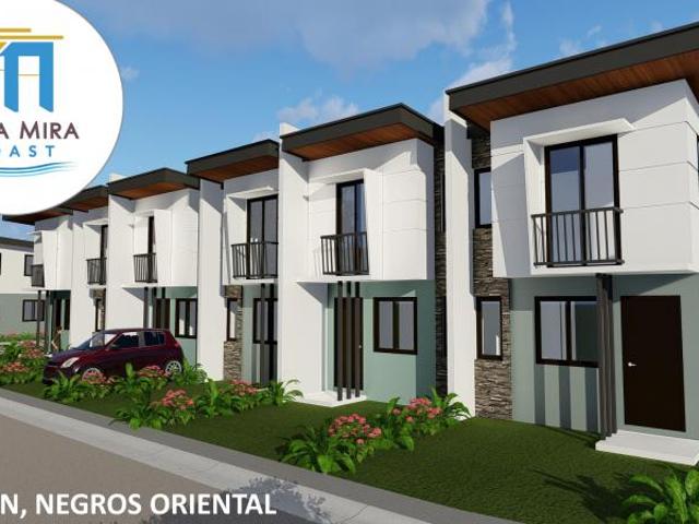 CASA MIRA COAST TOWNHOUSES