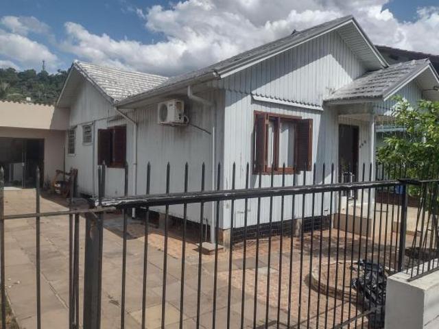Casa venda em Região Geográfica Imediata de Novo Hamburgo - São Leopoldo, Região Metropolitana de Porto Alegre