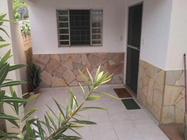 Casa venda em Região Geográfica Imediata de Anápolis, Região Integrada de Desenvolvimento do Distrito Federal e Entorno