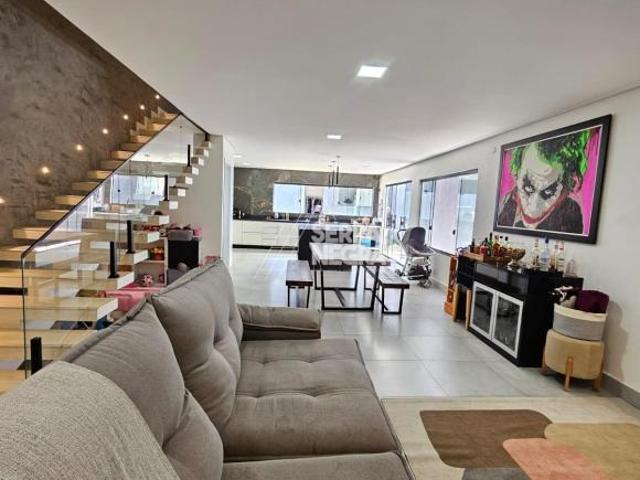 Casa venda em Região Geográfica Imediata do Distrito Federal, Região Integrada de Desenvolvimento do Distrito Federal e Entorno