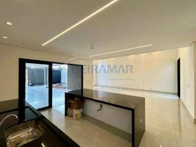 Casa venda em Região Geográfica Imediata do Distrito Federal, Região Integrada de Desenvolvimento do Distrito Federal e Entorno
