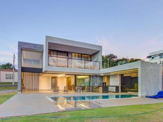 Casa venda em Região Geográfica Imediata do Distrito Federal, Região Integrada de Desenvolvimento do Distrito Federal e Entorno