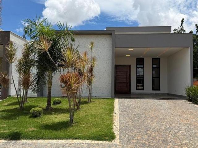 Casa venda em Região Geográfica Imediata do Distrito Federal, Região Integrada de Desenvolvimento do Distrito Federal e Entorno