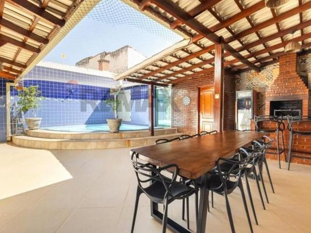 Casa venda em Região Geográfica Imediata do Distrito Federal, Região Integrada de Desenvolvimento do Distrito Federal e Entorno