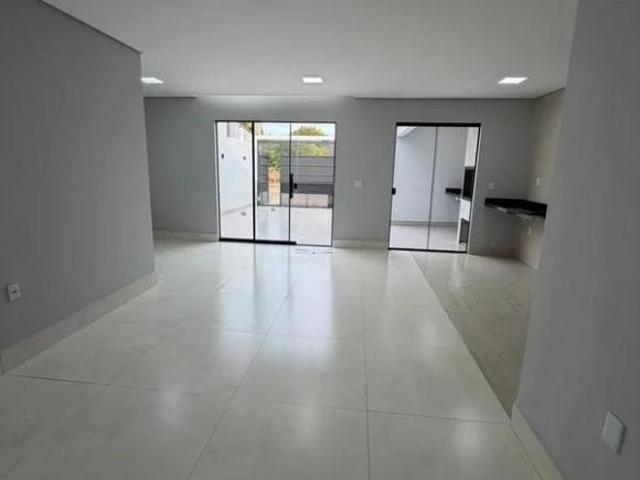 Casa venda em Região Geográfica Imediata do Distrito Federal, Região Integrada de Desenvolvimento do Distrito Federal e Entorno