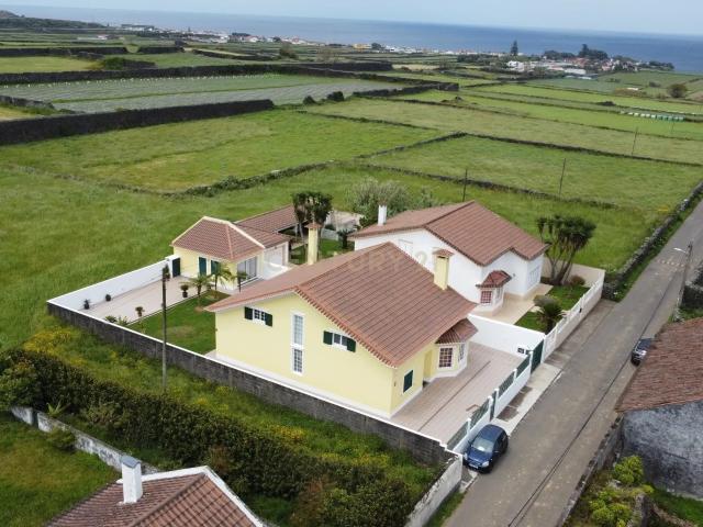 Casa venda em Açores, Ribeira Grande