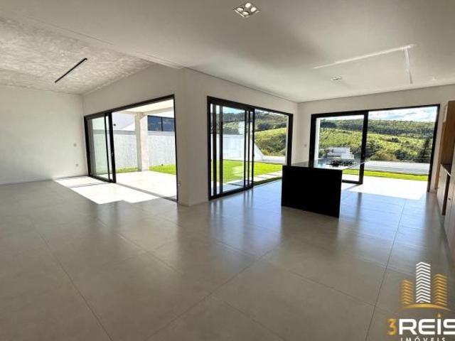 Casa venda em Região Imediata de Bragança Paulista, Região Sudeste