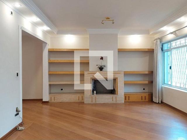 Casa aluguel em Região Imediata de São Paulo, Região Metropolitana de São Paulo