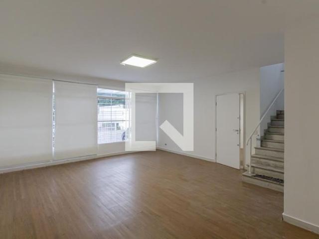 Casa aluguel em Região Imediata de São Paulo, Região Metropolitana de São Paulo