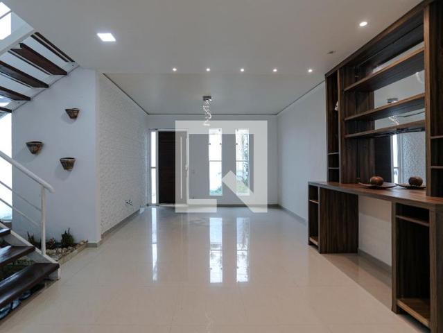 Casa aluguel em Região Imediata de São Paulo, Região Metropolitana de São Paulo