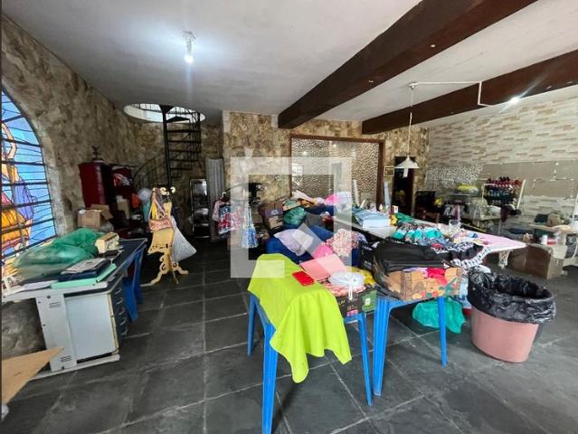 Casa aluguel em Região Geográfica Imediata do Rio de Janeiro, Região Metropolitana do Rio de Janeiro