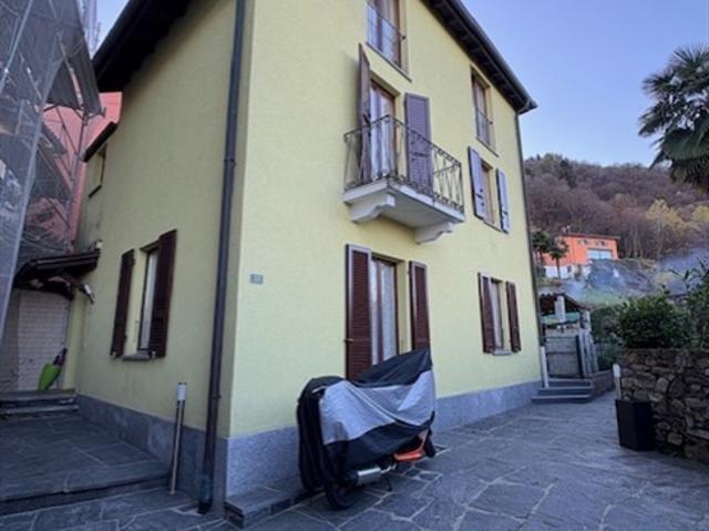 Einfamilienhaus kaufen in Gerra, Gambarogno, Tessin