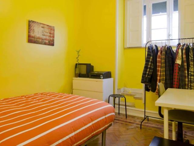 Quarto alugar em São Vicente de Fora, Lisboa