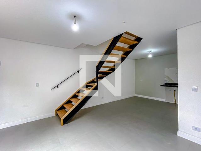 Casa aluguel em Água Rasa, Biritiba-Mirim