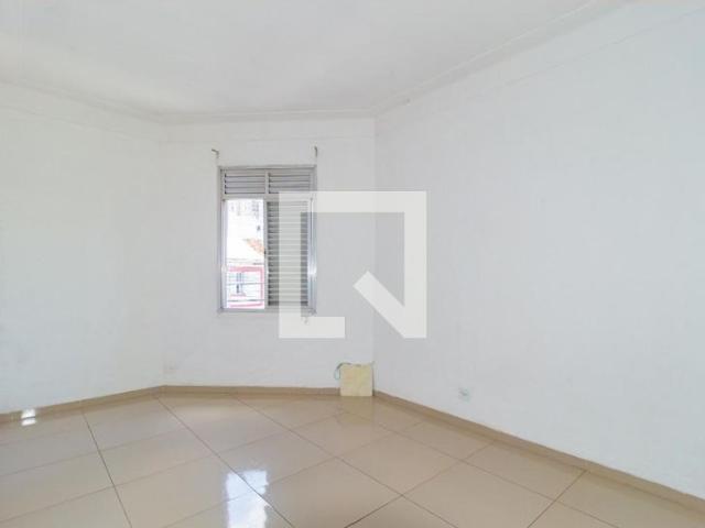 Casa aluguel em Mooca, Biritiba-Mirim