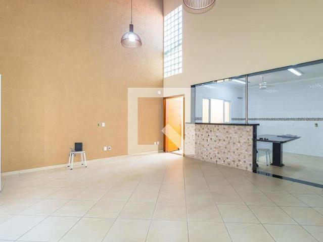 Casa aluguel em Região Imediata de São Paulo, Região Metropolitana de São Paulo