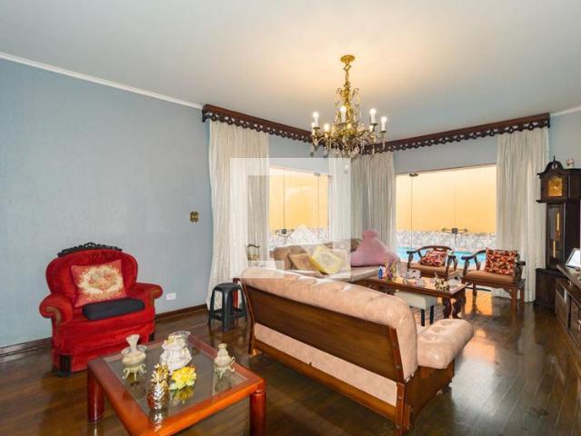 Casa aluguel em Região Imediata de São Paulo, Região Metropolitana de São Paulo