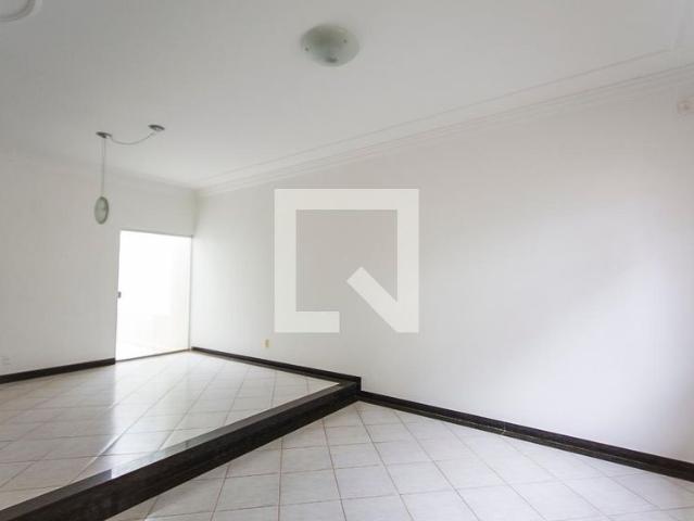 Casa aluguel em Região Geográfica Imediata de Uberlândia, Oliveira Fortes