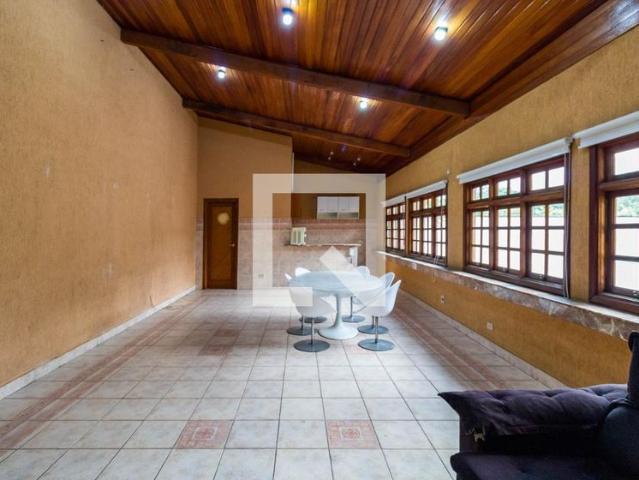 Casa aluguel em Região Imediata de São Paulo, Região Metropolitana de São Paulo