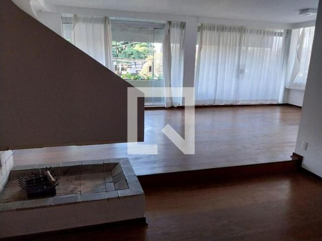Casa aluguel em Região Imediata de São Paulo, Região Metropolitana de São Paulo