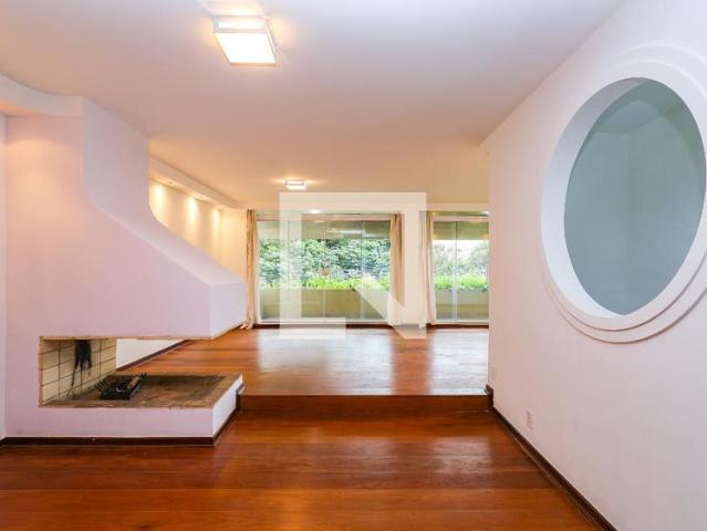 Casa aluguel em Região Imediata de São Paulo, Região Metropolitana de São Paulo