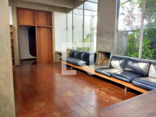 Casa aluguel em Região Imediata de São Paulo, Região Metropolitana de São Paulo