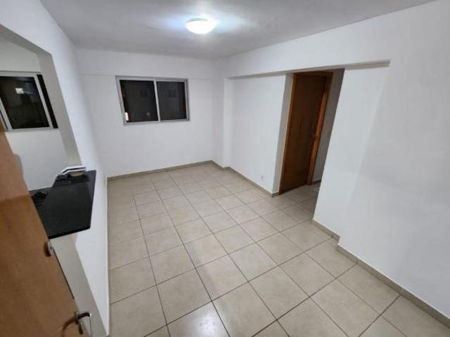 Apartamento venda em Região Geográfica Imediata do Distrito Federal, Região Integrada de Desenvolvimento do Distrito Federal e Entorno