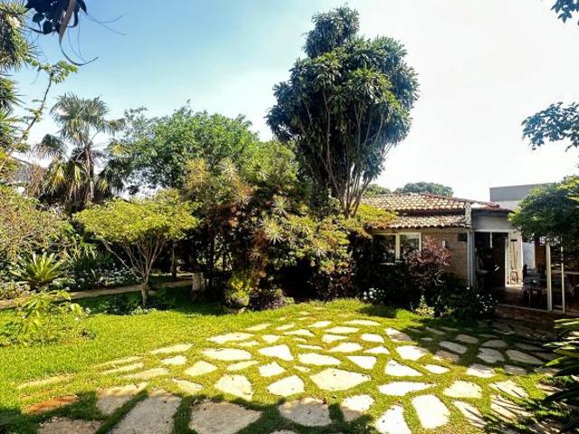Casa venda em Região Geográfica Imediata do Distrito Federal, Região Integrada de Desenvolvimento do Distrito Federal e Entorno