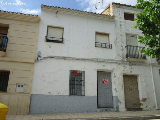 Casa en venta en Montealegre Del Castillo, Castilla-La Mancha
