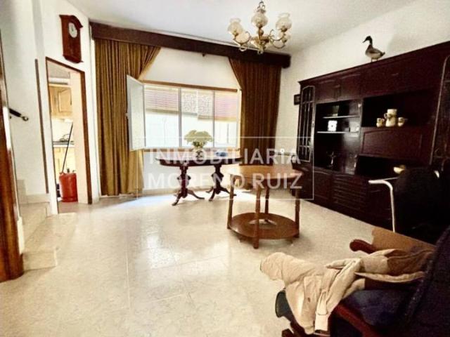 Casa en venta en Baena, Andalucía