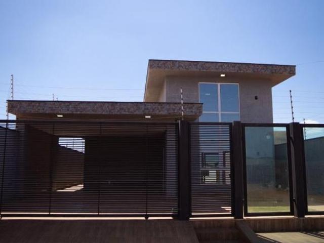 Casa venda em Região Geográfica Imediata do Distrito Federal, Região Integrada de Desenvolvimento do Distrito Federal e Entorno