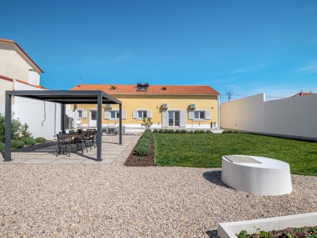 Vivenda venda em Olho Marinho, Óbidos