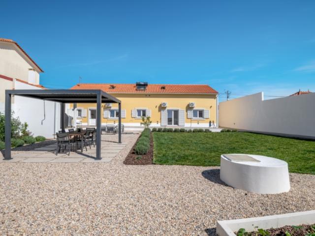 Casa venda em Olho Marinho, Óbidos