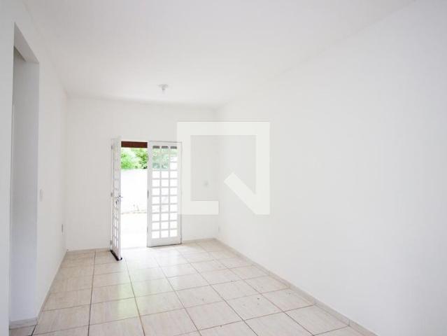 Casa aluguel em Região Geográfica Imediata de Belo Horizonte, Região Metropolitana de Belo Horizonte