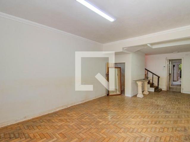 Casa aluguel em Região Geográfica Imediata de Porto Alegre, Região Metropolitana de Porto Alegre