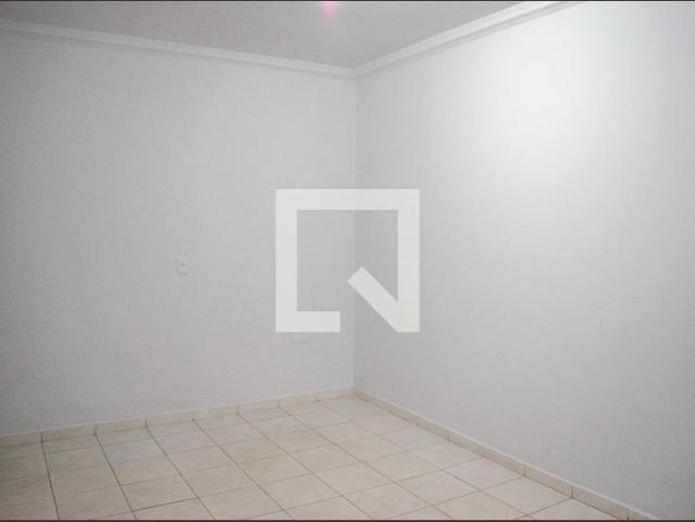 Casa aluguel em Setor Negrão de Lima, Goiânia