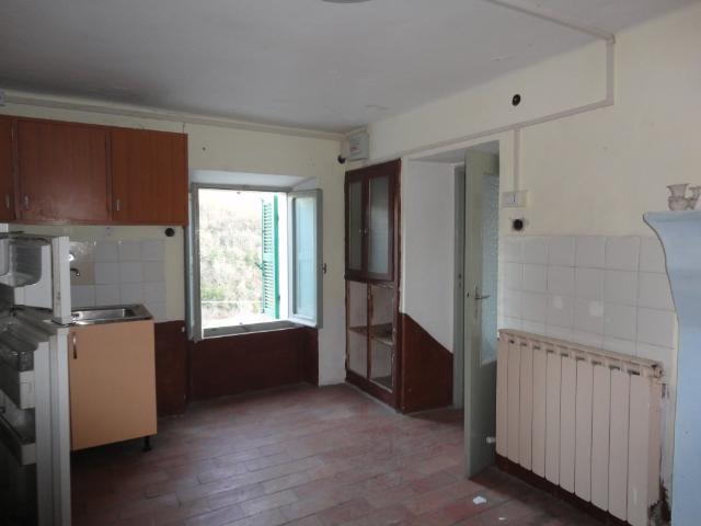 Appartamento in vendita a Montefortino, Marche